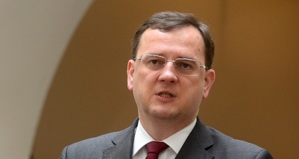 Глава правительства Чехии разводится с женой после 25 лет брака