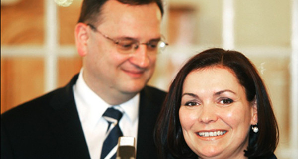 Одна из причин развода, названная Нечасом, схожа с тем, что вызвало разлад в семье Путиных  