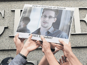 США - России: Отдайте нам Сноудена на растерзание!