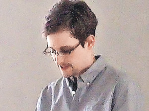 Что за страшный секрет Америки знает Сноуден 