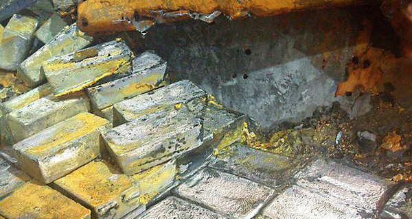 С судна, затопленного нацистами, подняли рекордный груз серебра