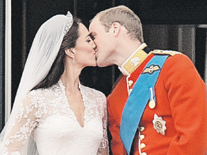 Англичане заработали на рождении нового принца 300 миллионов евро