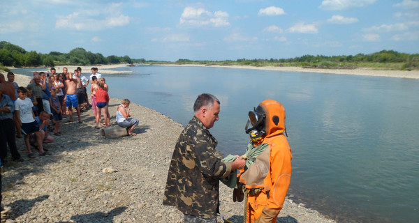 Львовяне тонут на нелегальных пляжах и в водоворотах