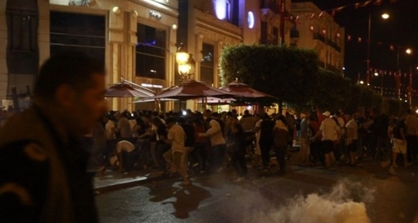 Беспорядки в Тунисе: есть первая жертва