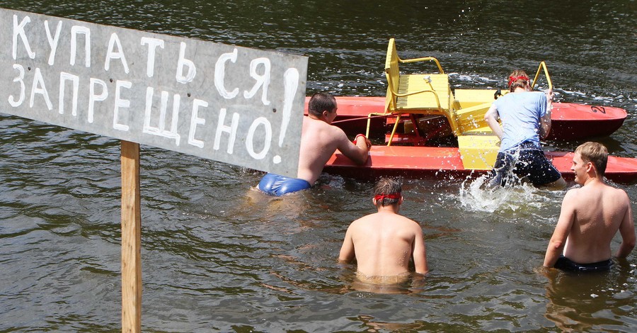 Городские пляжи закрылись из-за грязной после дождей воды