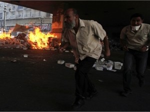 Сына духовного лидера 