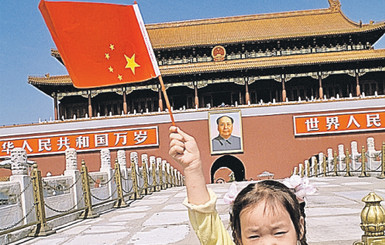 Китайцев пугают крахом СССР 