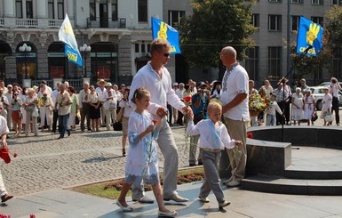 Нардеп Швайка вернул сына экс-жене