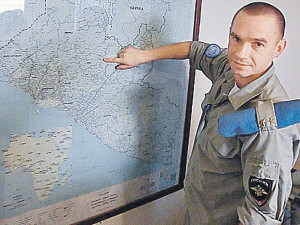 Российский полицейский спас мальчика от африканских шаманов