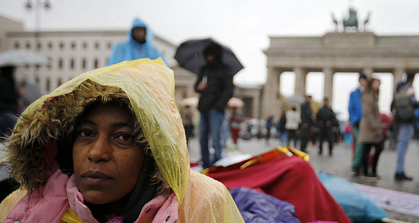 В Берлине беженцы из разных стран начали голодовку