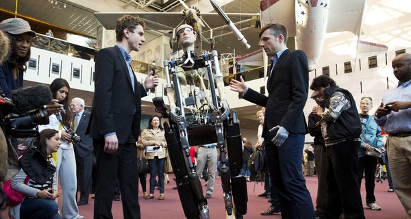 В Британии создали биомужчину с интеллектом 