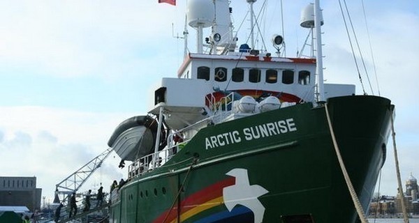 Голландия обратилась в Международный трибунал из-за ареста активистов Greenpeace