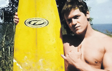 Мы акулу кулаком, кулаком!