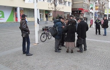 На новый евромайдан в Днепропетровске придет больше ста человек