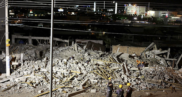 В пригороде Сан-Паулу обрушился пятиэтажный дом