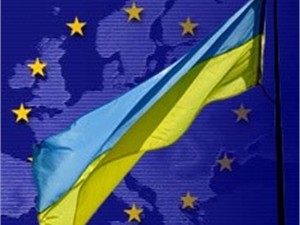 Правительство Украины намерено продолжить переговоры  с ЕС, - пресс-служба Азарова