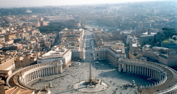 В Ватикане мужчина пытался совершить самосожжение