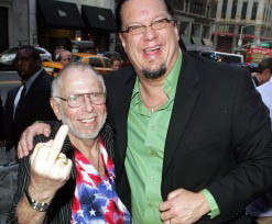 Умер основатель скандального порножурнала Screw Эл Голдстайн  