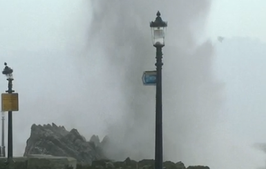 В Бельгии из-за грозы пришлось эвакуировать около 500 пассажиров поездов