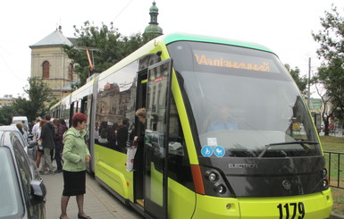 Санкт-Петербург пересядет на львовскую 