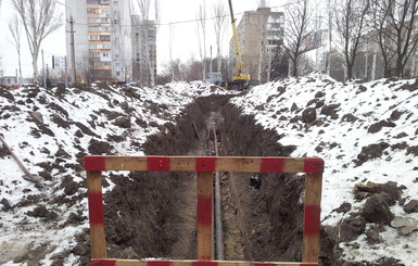 Теплосеть заменяет трубы и отключает горячую воду