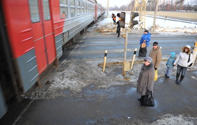 Железнодорожники будут следить за безопасностью на переездах вместе с гаишниками