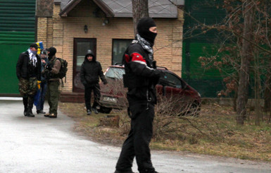 Самооборона Майдана борется с самозванцами в своих рядах