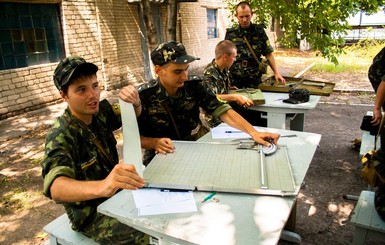 В запорожских военкоматах сидят без обеда