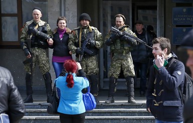 Мужики в Славянске: 