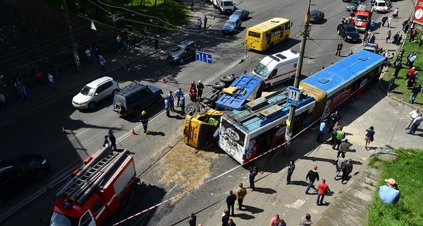 Очевидцы аварии на Куреневке: 