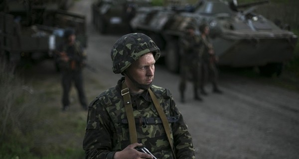 В Славянске напали на блокпост милиции