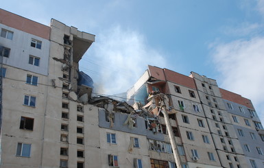 Взрыв многоэтажки в Николаеве: из под завалов спасли 10-месячного малыша