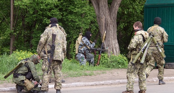 В соцсетях сообщили о боях около Краматорска и в Славянске