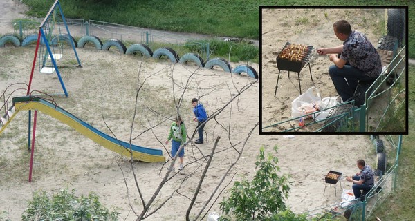 В Киеве на детских площадках жарят шашлыки 