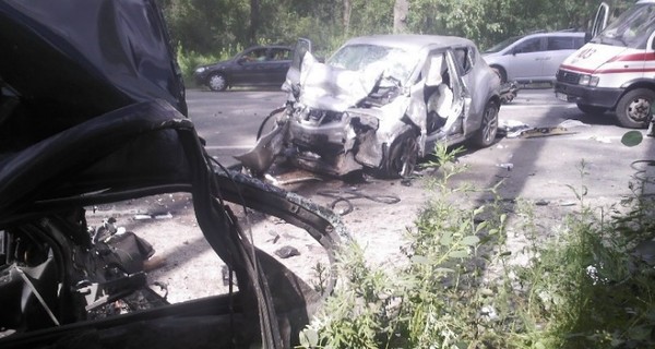 В аварии под Киевом погибли три человека