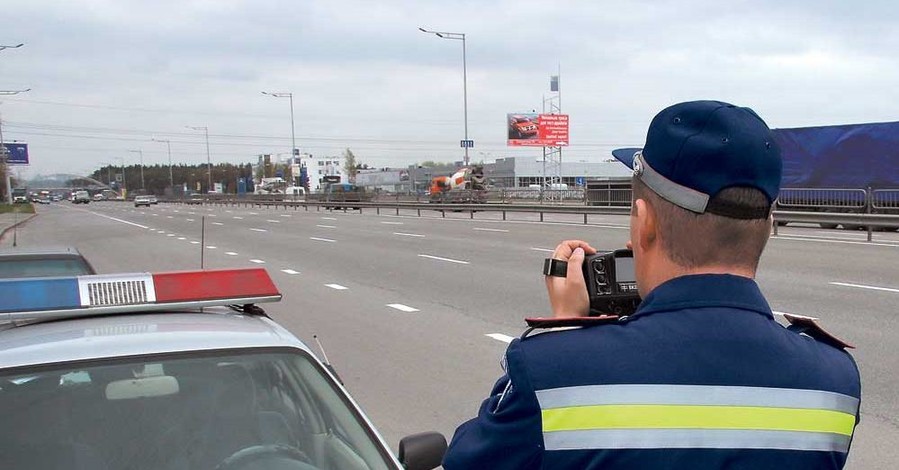 ГАИ хочет повесить на проблемные авто электронные браслеты