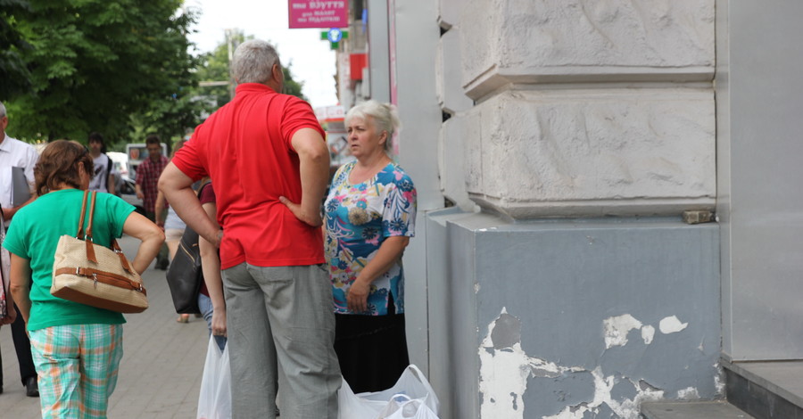 Беженцы с востока приезжают 