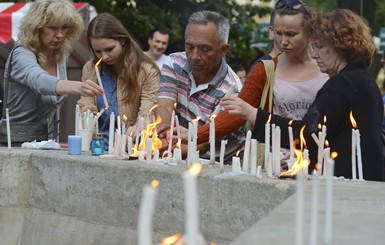 На Львовщине понедельник объявили днем траура