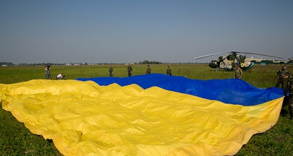 Украинский был и остается единственным государственным языком