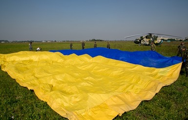 Украинский был и остается единственным государственным языком