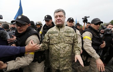 Порошенко пообещал не оправдываться войной