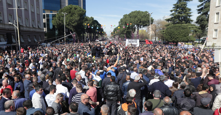 Протестное движение 