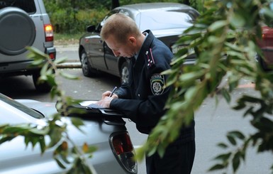 На Львовщине водитель автобуса хотел вывезти в Польшу 14-летнюю девочку