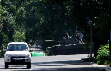 В Донецке и Луганске во время боев продолжают погибать люди