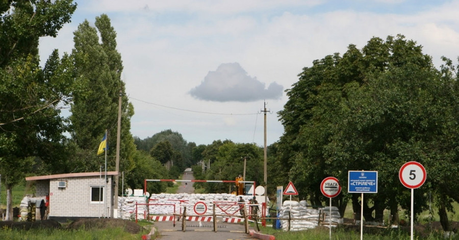 Харьковские пограничники отгородились от России огромным рвом