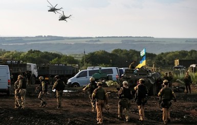 День в зоне АТО: обстрел аэродрома в Луганске и Новоановки