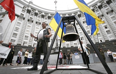 Министры остаются, а губернаторов попросят на выход