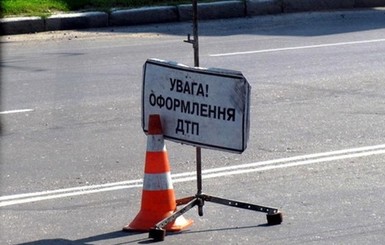 В Николаевской области в аварию попал автобус иностранцами,  есть жертвы