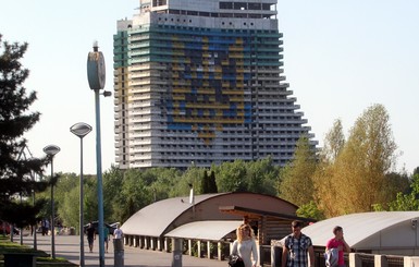 В Днепропетровске с гостиницы 