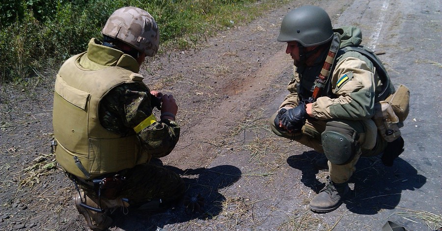 В зоне АТО 115 человек подорвались на минах